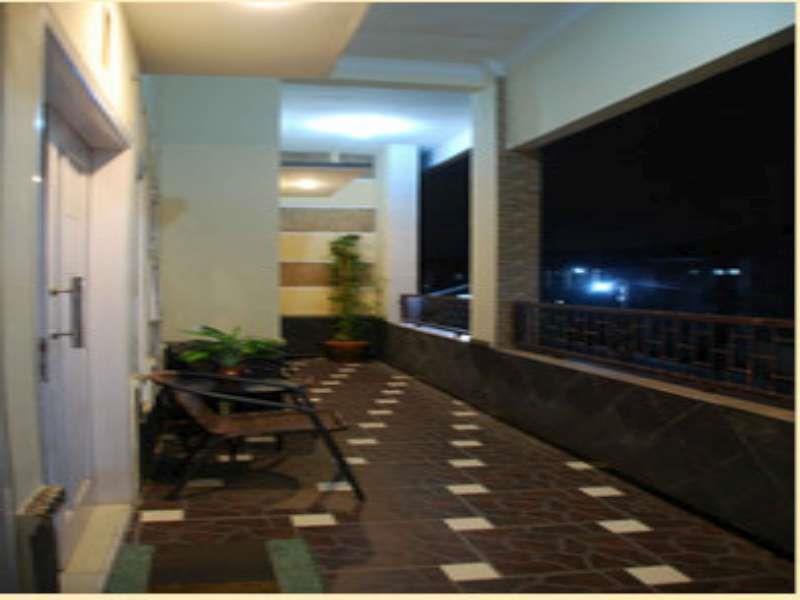 مالانغ Griya Nelwan Guest House المظهر الخارجي الصورة